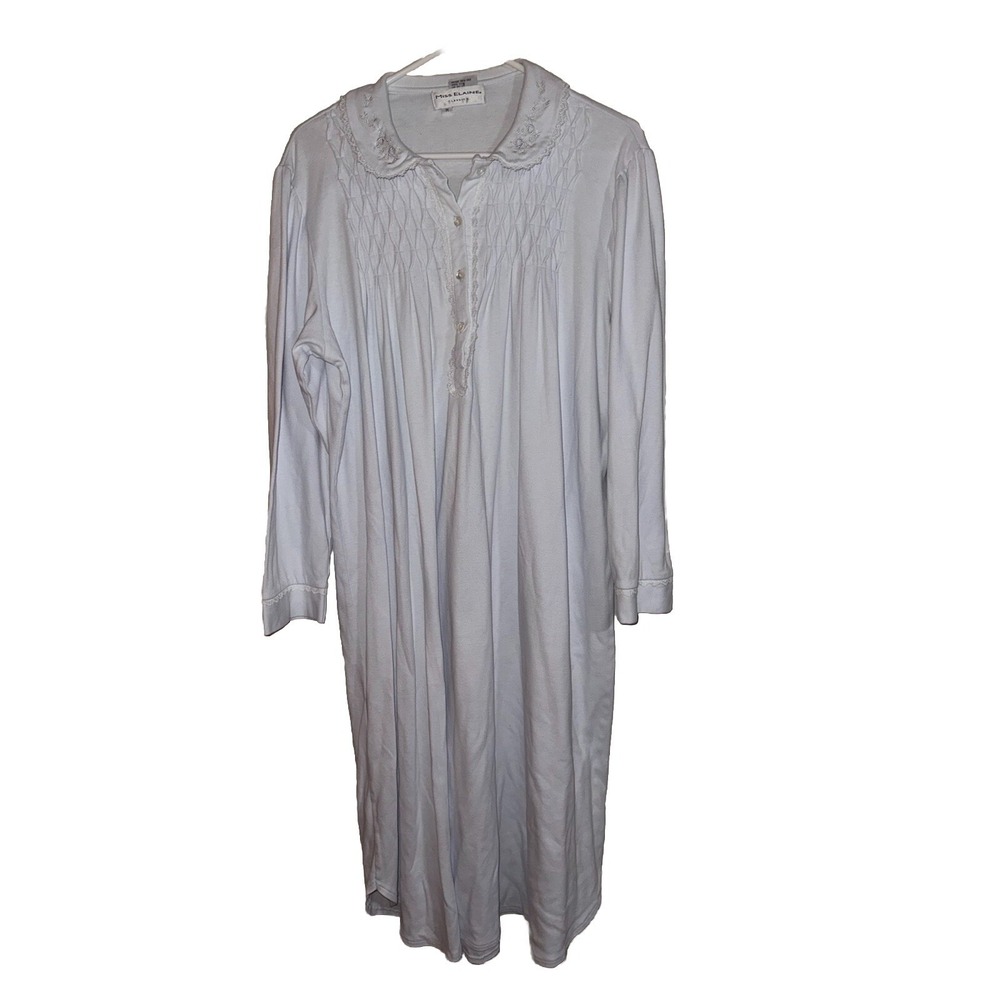Miss Elaine Robe M Powder Blue Embroidered Smocked